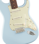 Guitare électrique Fender VINTERA III STRATOCASTER DÉBUT DES ANNÉES 60 (Sonic Blue)