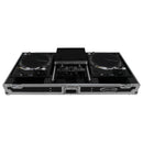 Odyssey FZGSLBM10WR Table de mixage DJ noire à profil bas au format 10″ et deux platines vinyles en position de combat, étui de cercueil de vol avec roues et plate-forme coulissante