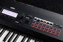 Korg KROSS288MB Station de travail synthétiseur 88 touches (noir mat)